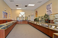 R J Jewelry & Loan Company 02