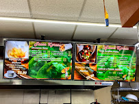 Hillcrest Grocery 04
