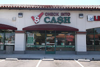 Check Into Cash 01