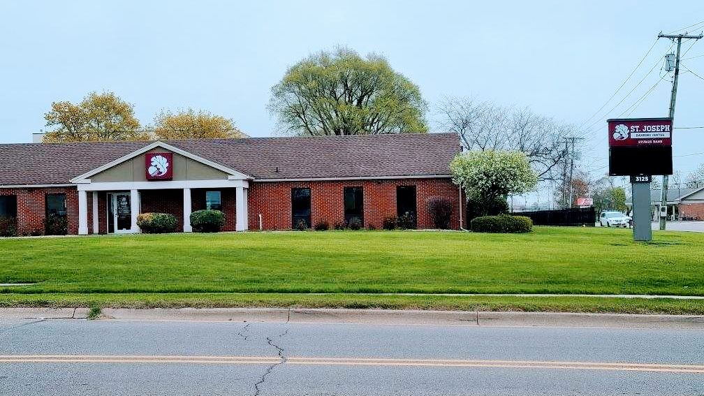 Sturgis Bank 01