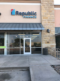 Republic Finance 01