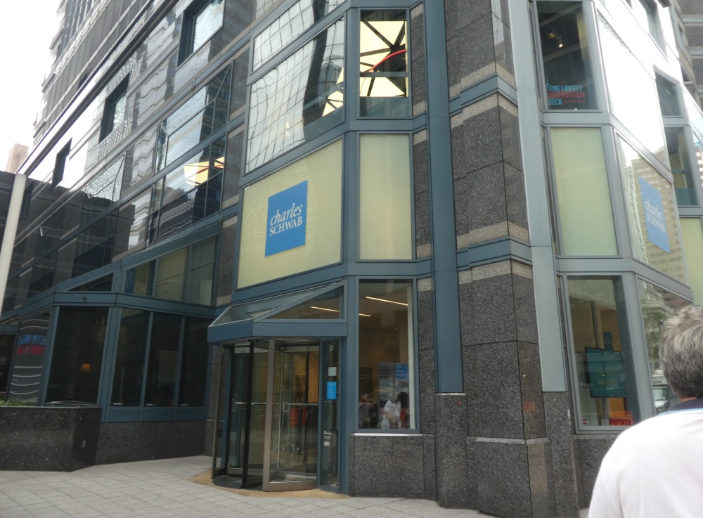 Charles Schwab 01