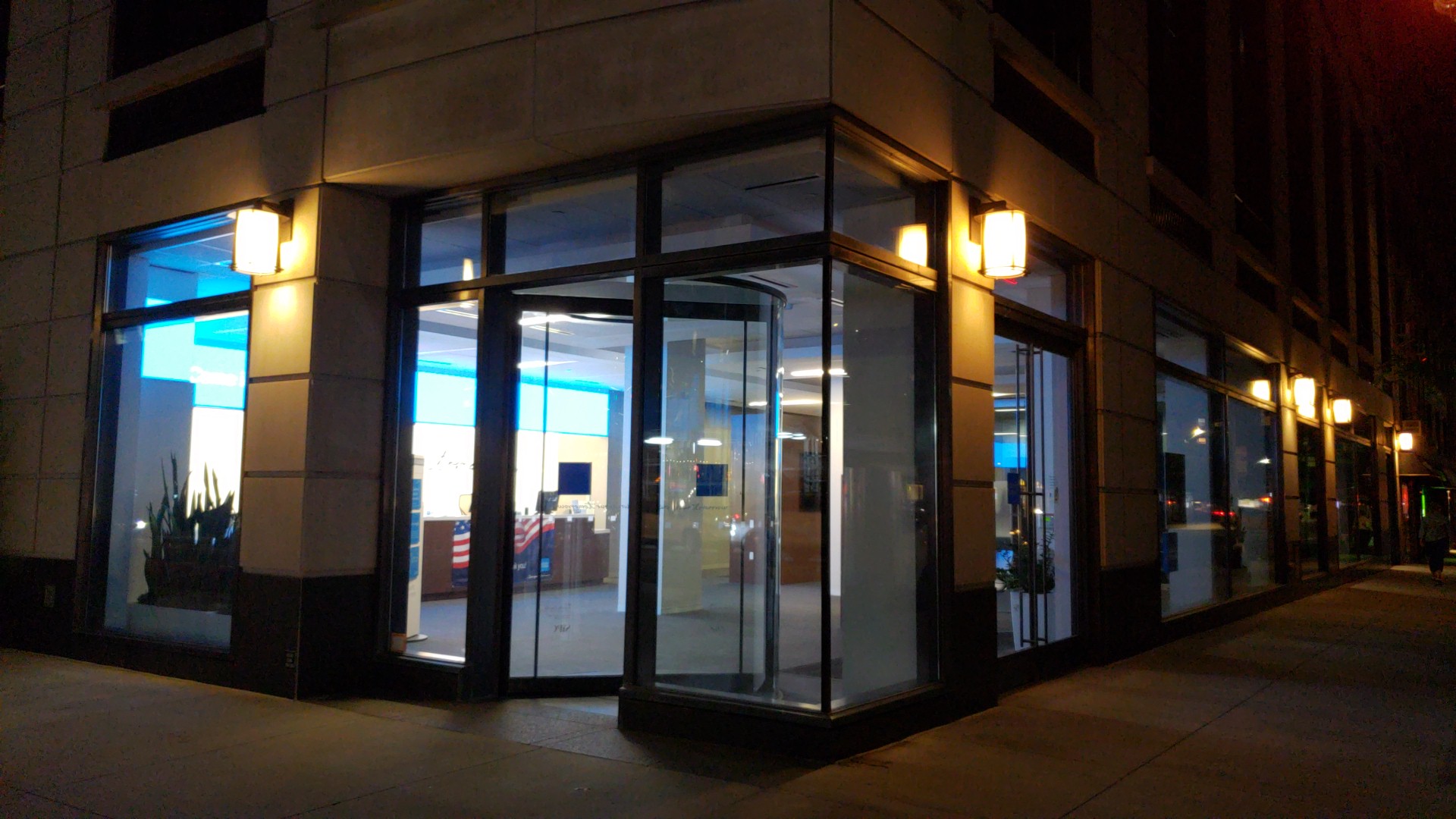 Charles Schwab 01