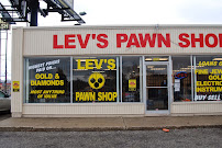 Lev's Pawn Shop 03
