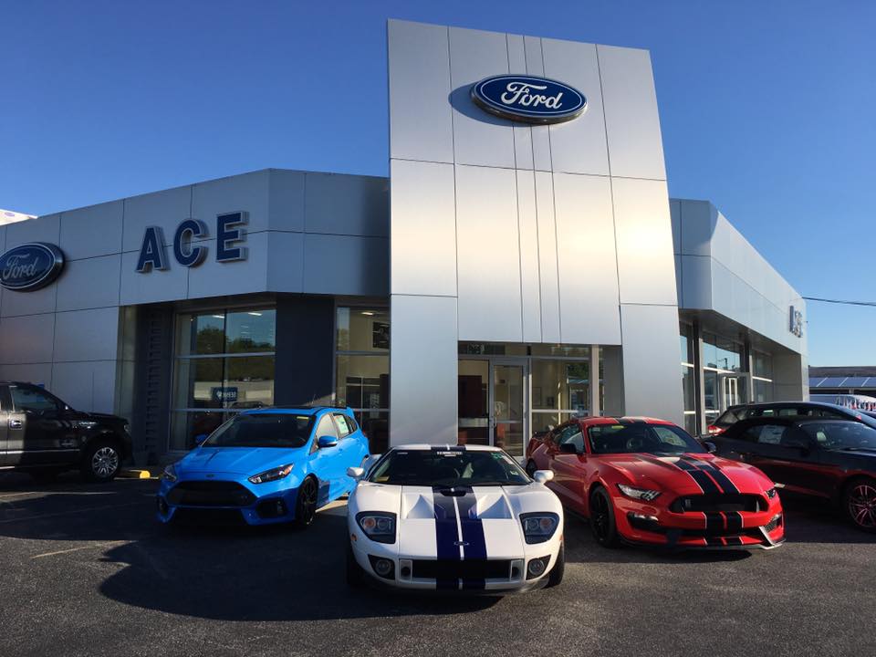ACE FORD 01