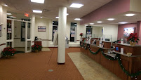 Leader Bank - Arlington Heights Branch 03