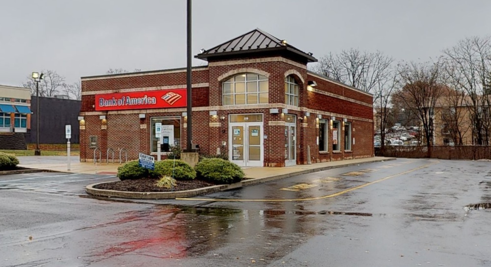 Bank of America (with Drive-thru ATM) 01