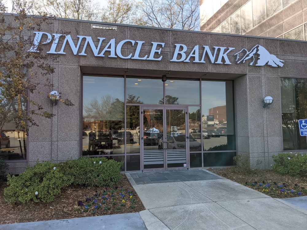 Pinnacle Bank 01