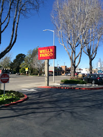 Wells Fargo Bank 02