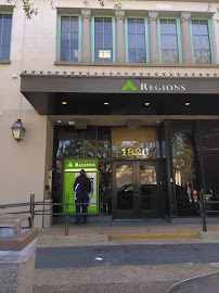 Regions Bank 04