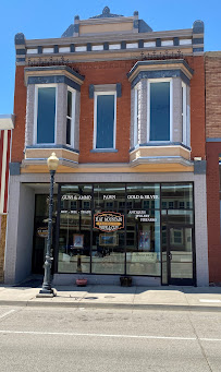 Flat Mountain Trading Company 01