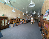 Flat Mountain Trading Company 04
