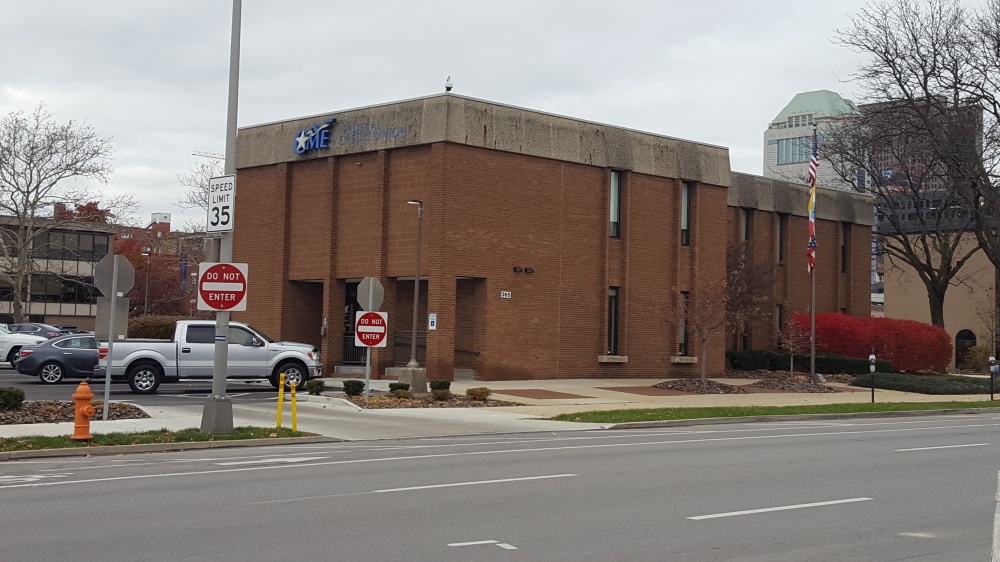 CME FCU Downtown Branch 01