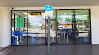 The Check Cashing Store 03