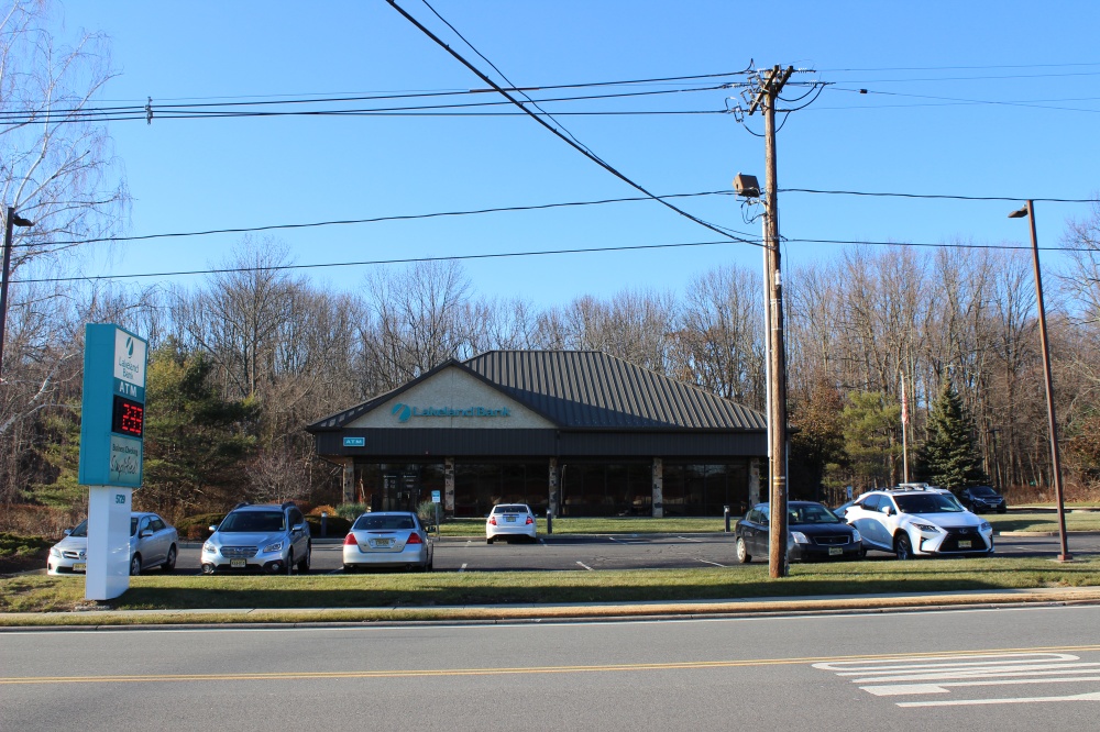 Lakeland Bank - Milton Branch 01