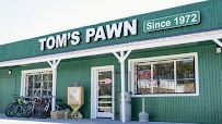 Tom's Pawn Shop 01