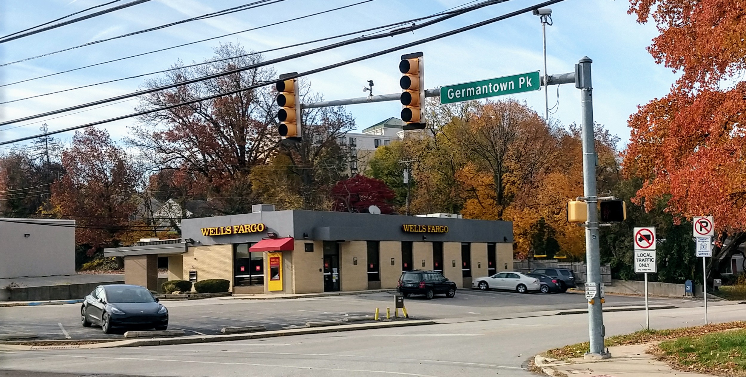 Wells Fargo Bank 01