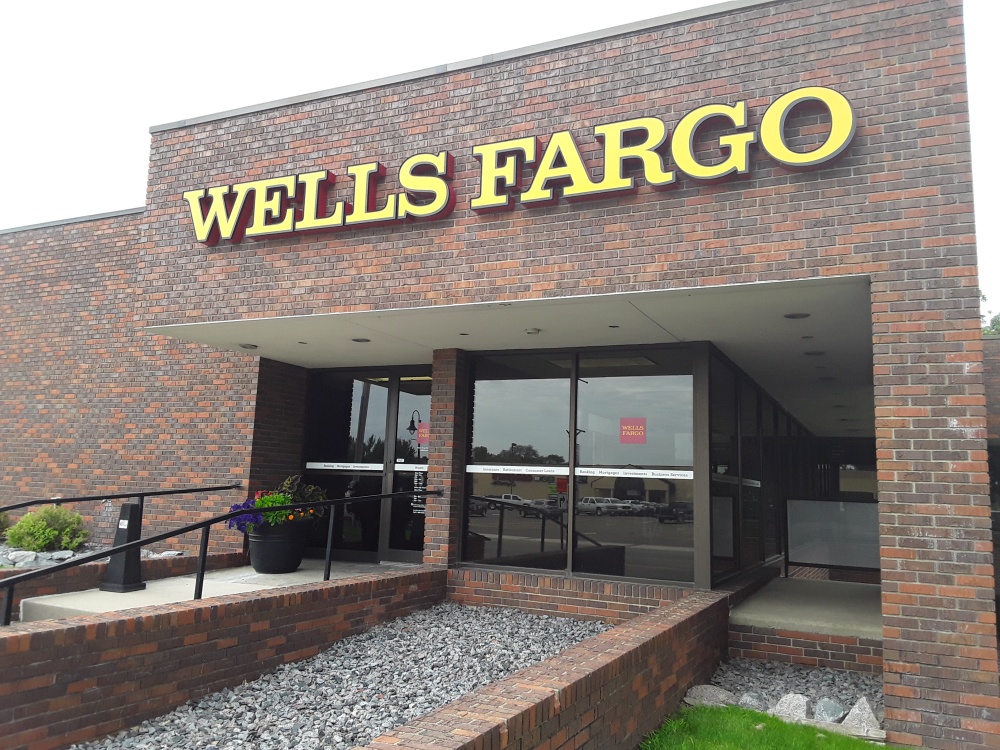 Wells Fargo Bank 01