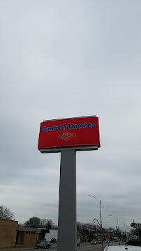 Bank of America (with Drive-thru ATM) 02