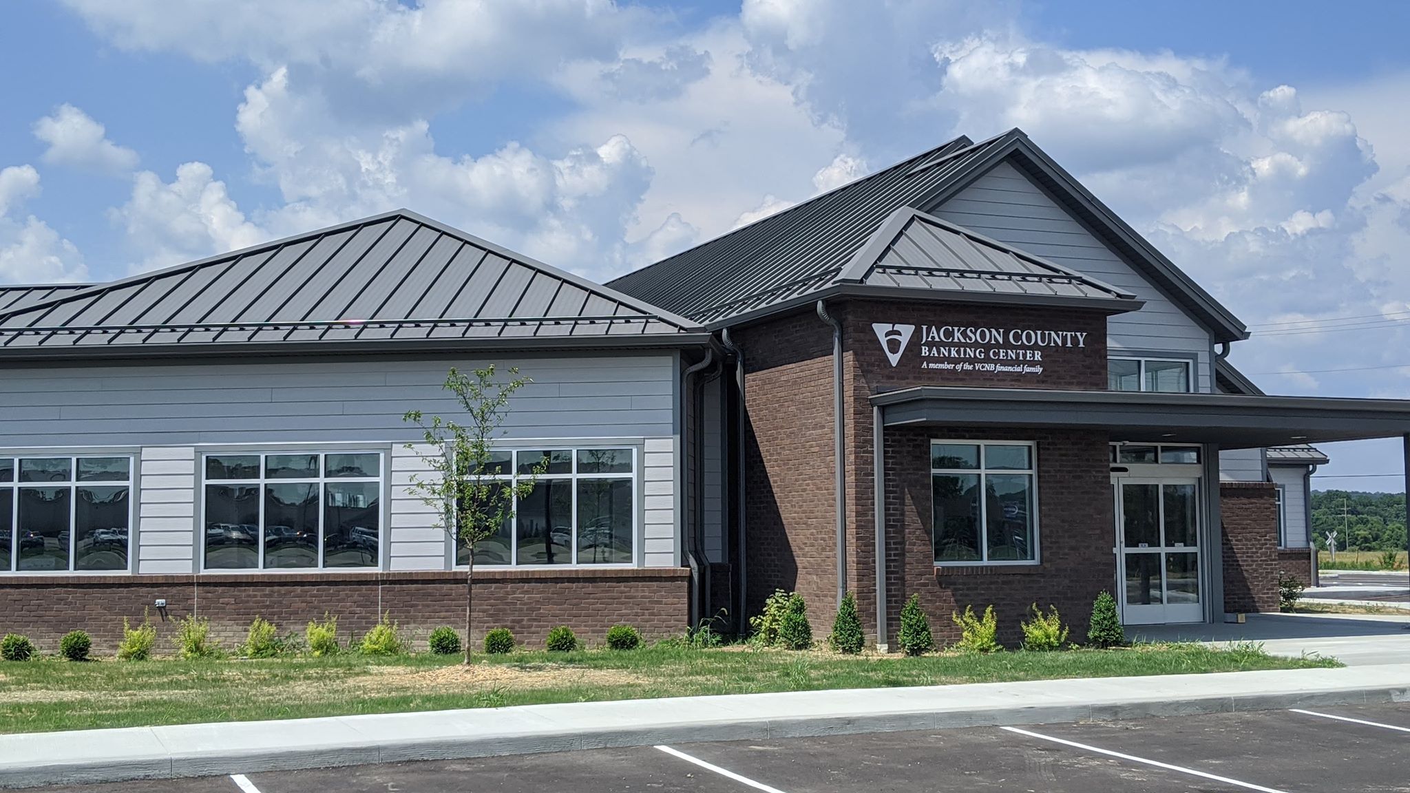 Jackson County Banking Center 01