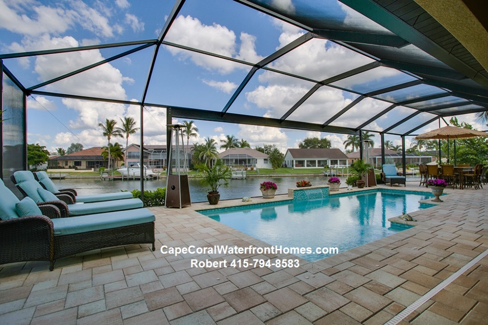 Waterfront Homes in Cape Coral 01