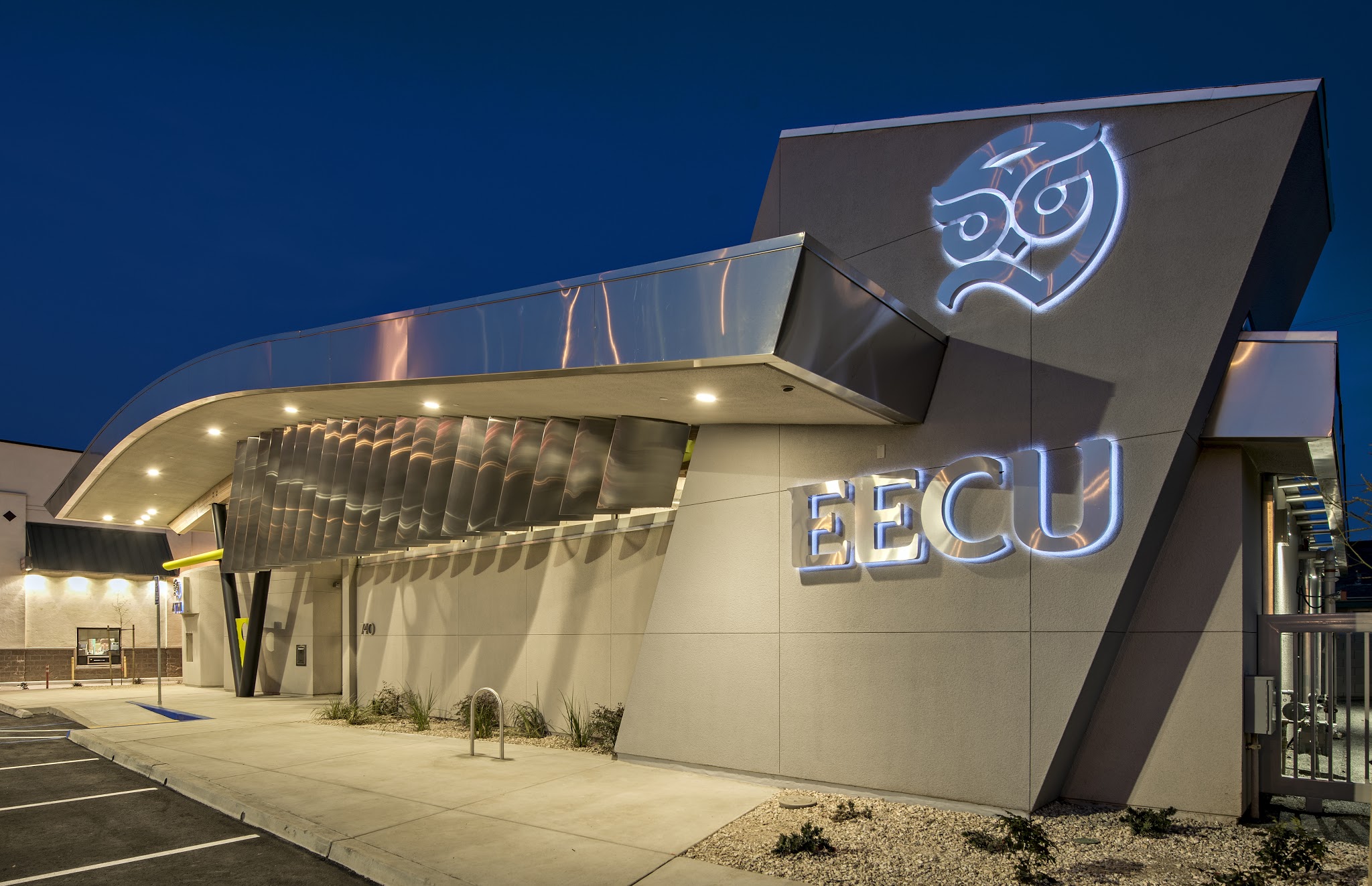 Educational Employees Credit Union - EECU - Sanger Branch 01