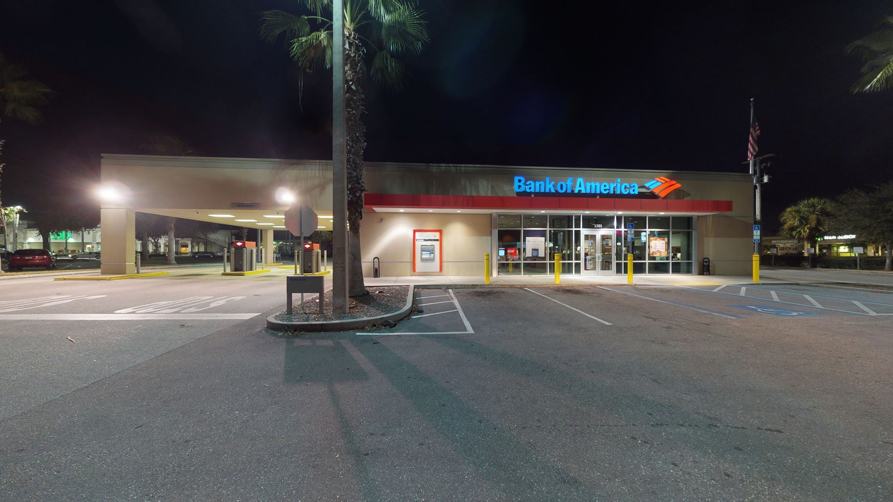 Bank of America (with Drive-thru ATM) 01