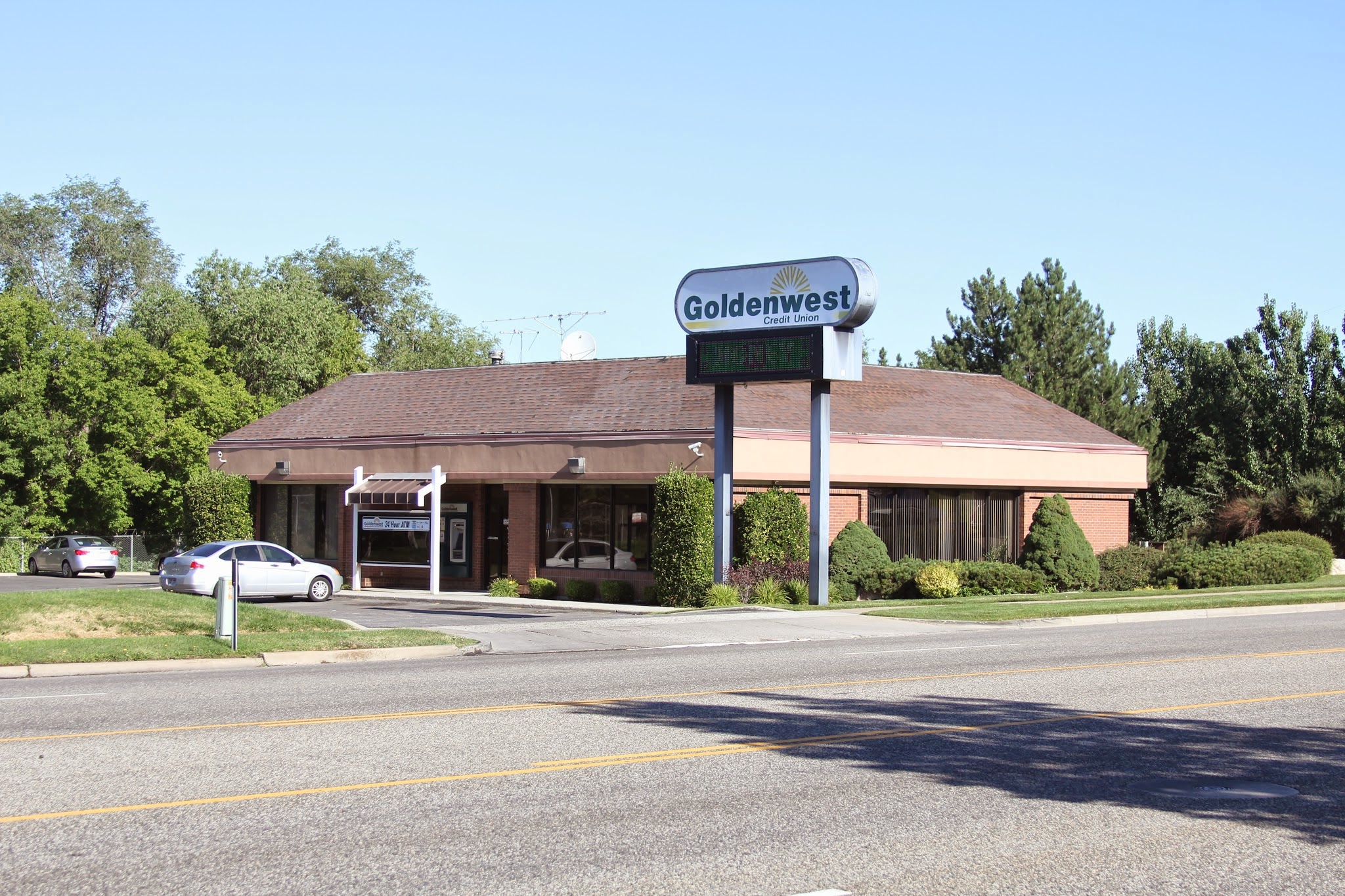 Goldenwest Credit Union 01