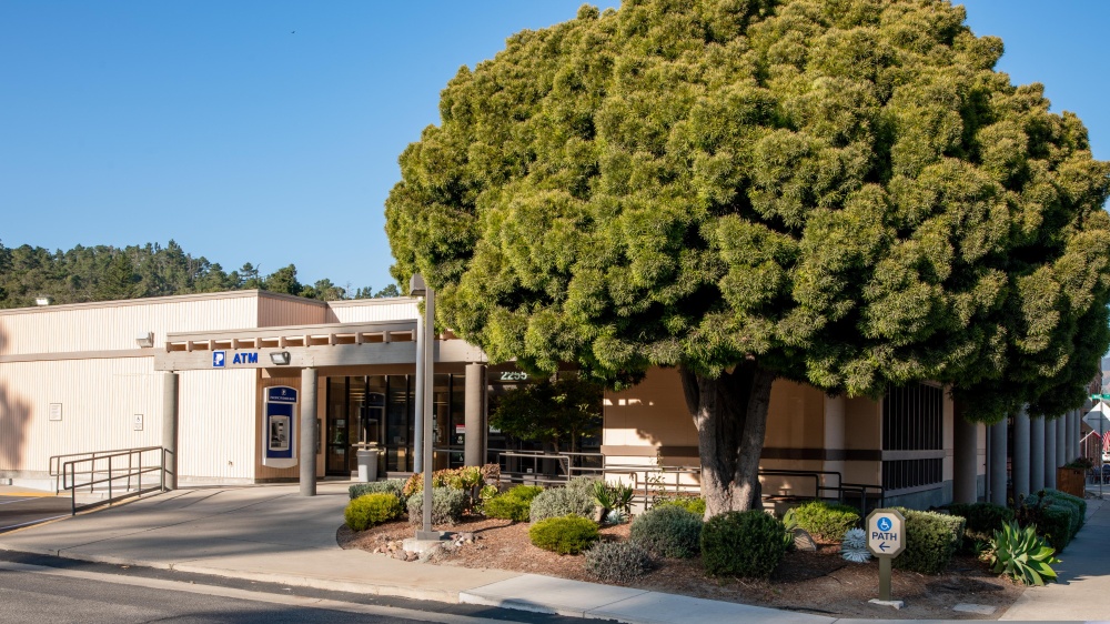 Pacific Premier Bank 01