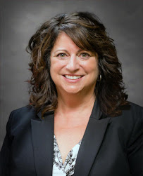 Jolyn Warth at CrossCountry Mortgage, LLC 02