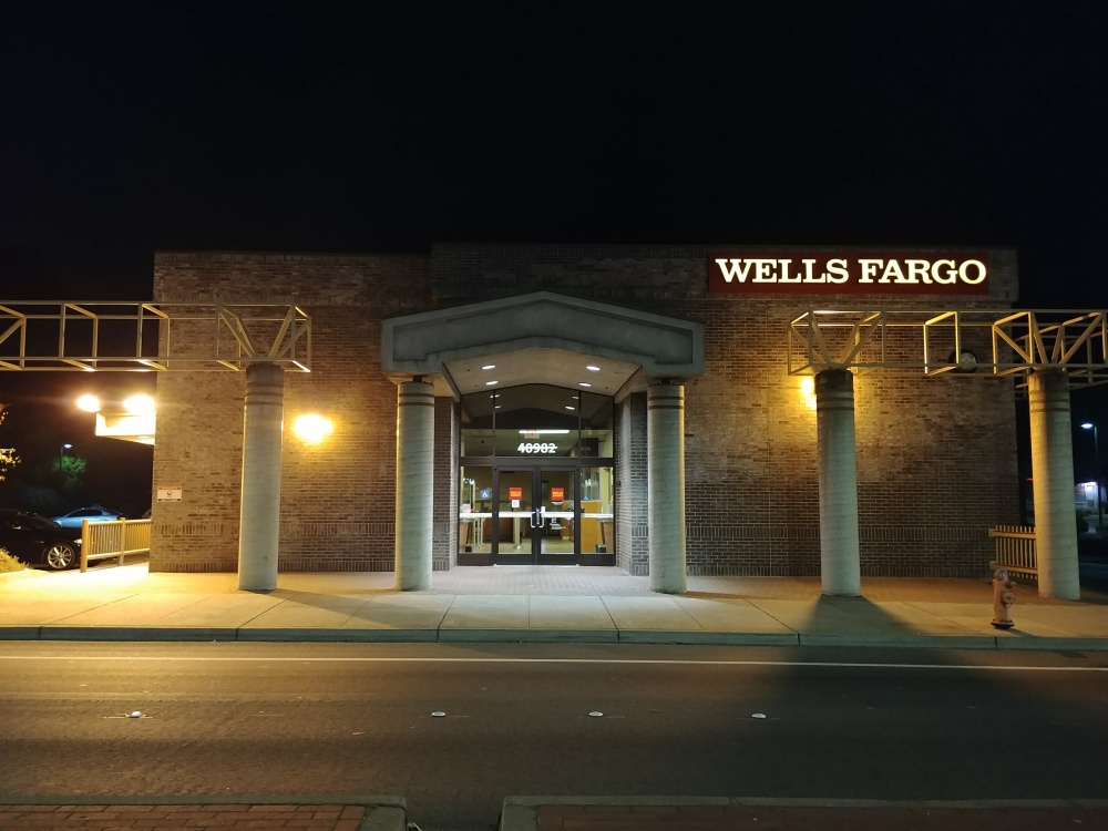 Wells Fargo Bank 01
