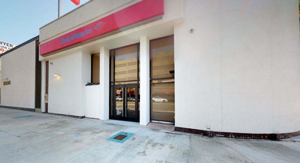 Bank of America Financial Center 01