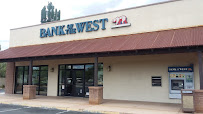 Bank of the West 01