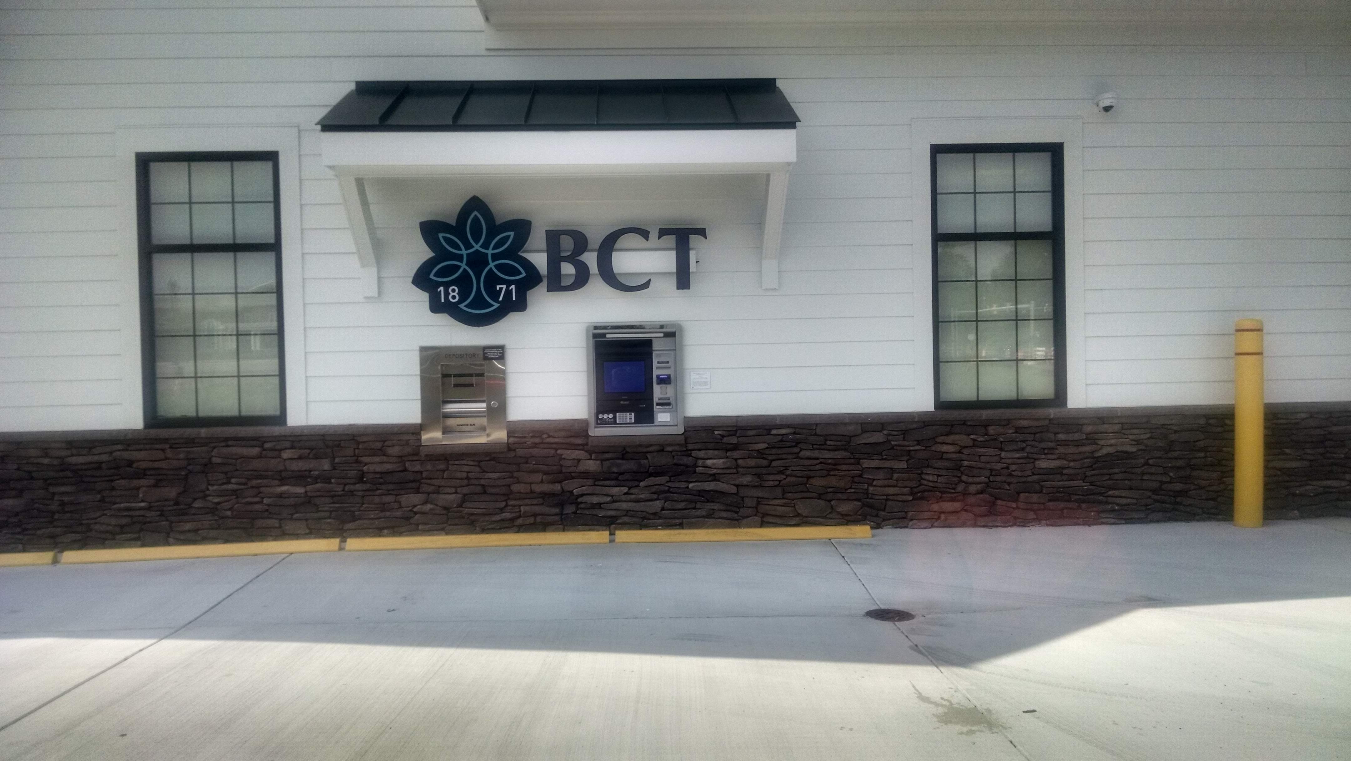 BCT - The Community's Bank 01