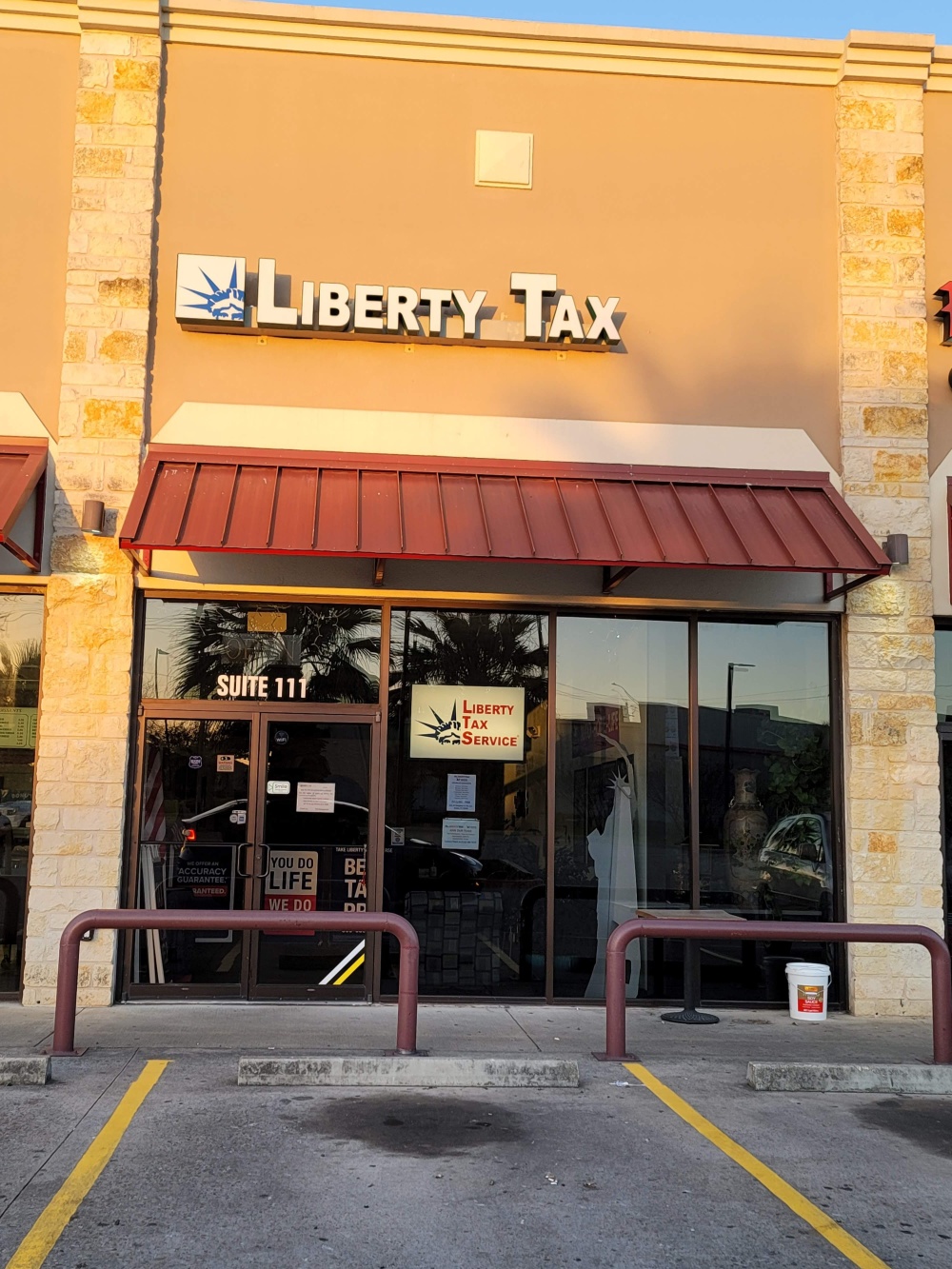 Liberty Tax Service 01