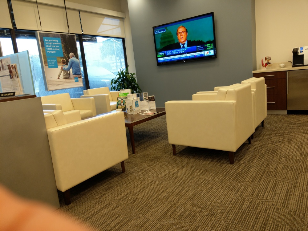 Charles Schwab 01