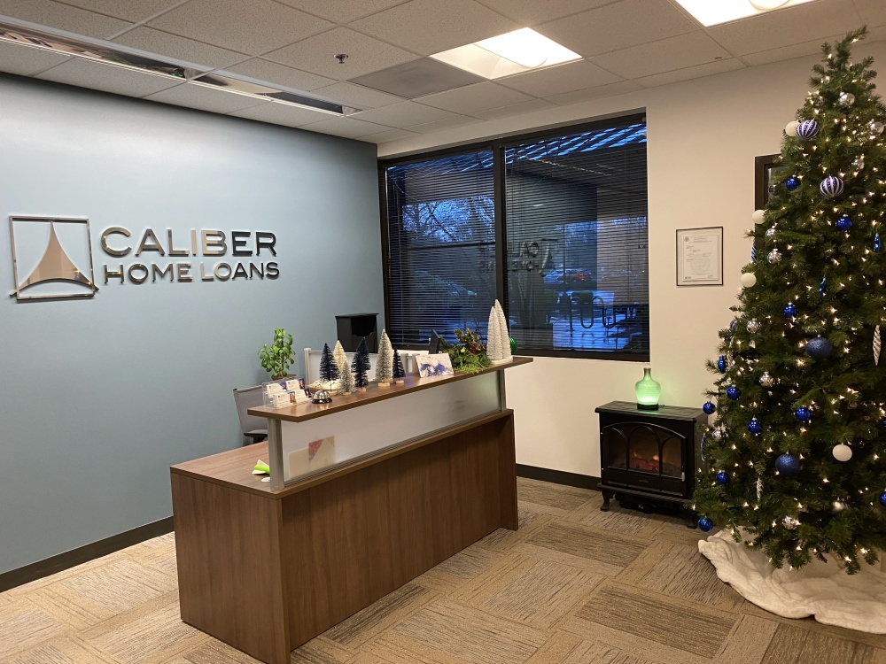 Elizabeth Smith, Caliber Home Loans NMLS 228191 01