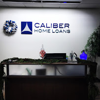 Elizabeth Smith, Caliber Home Loans NMLS 228191 03
