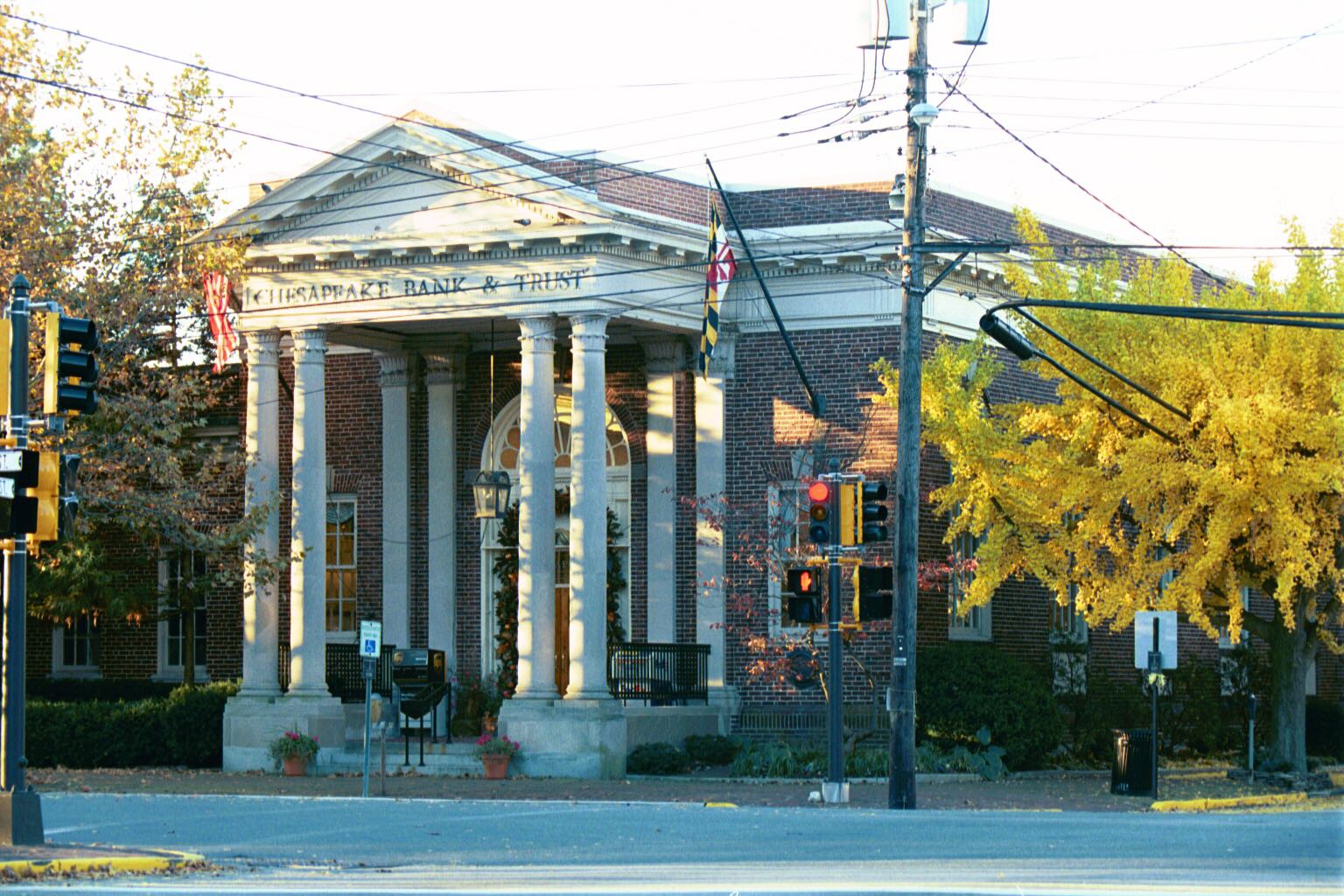 Chesapeake Bank & Trust Co 01