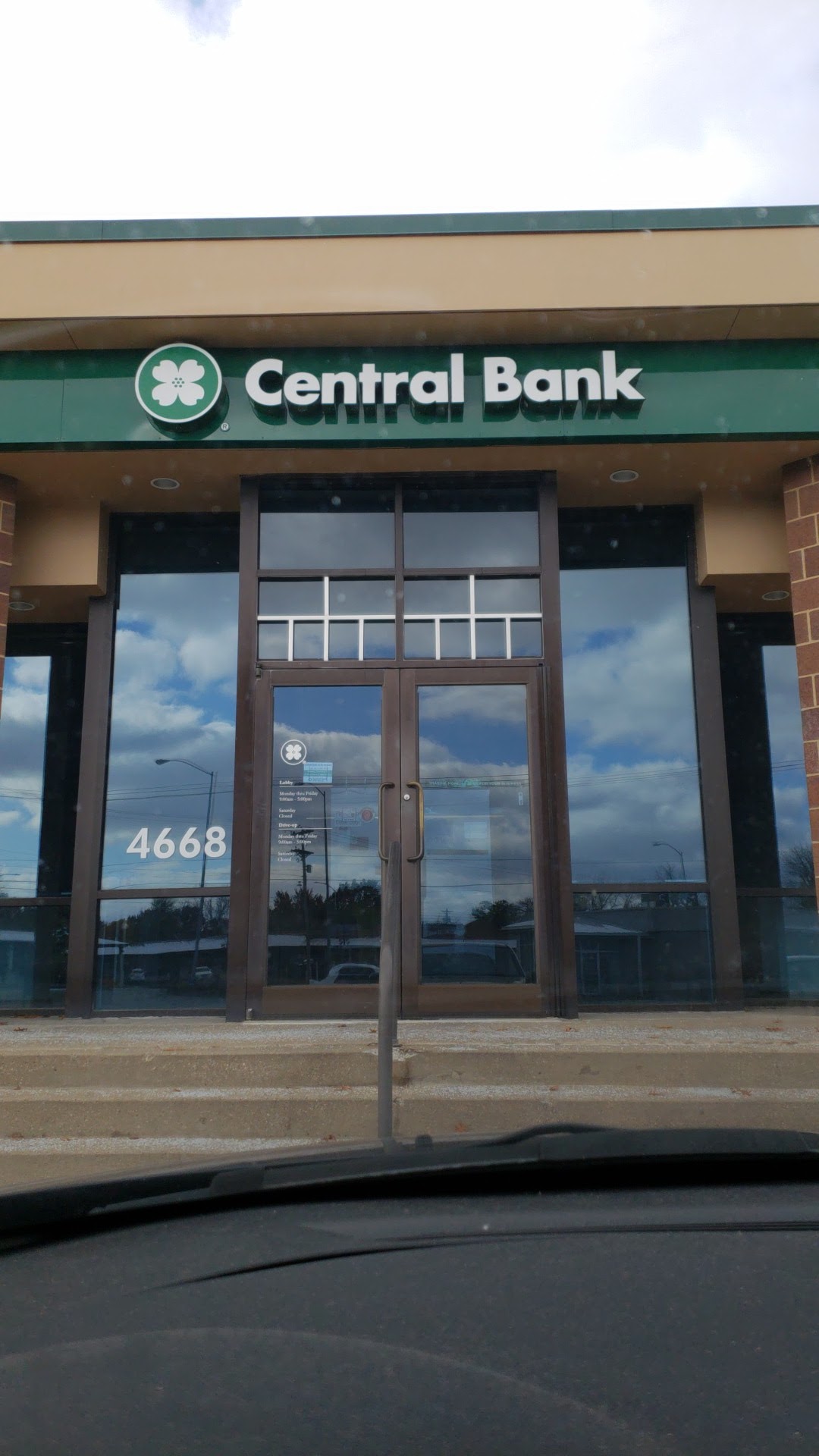 Central Bank 01