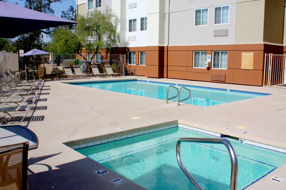 Sonesta Simply Suites Phoenix 01