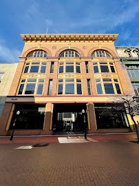 M & T Mortgage Corporation 04