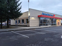 Bank of America (with Drive-thru ATM) 02