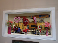 Lizzy’s Jewelry & Pawn 01