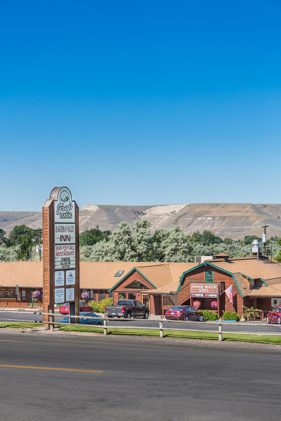 1000 Springs Realty 01