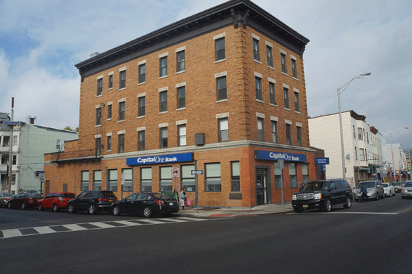 Capital One Bank 01