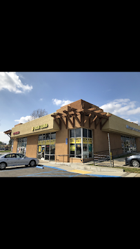 Money Mart 01