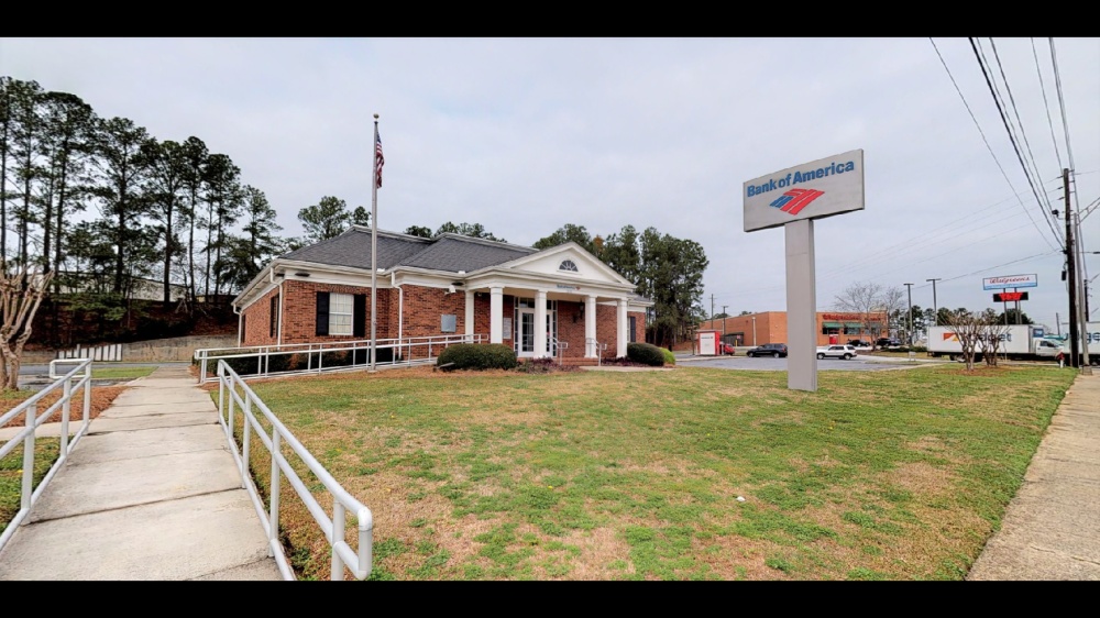 Bank of America (with Drive-thru services) 01