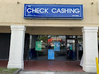 The Check Cashing Store 02