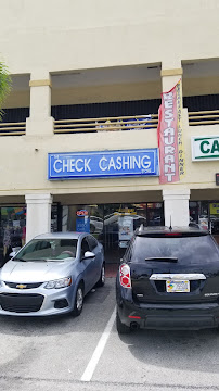 The Check Cashing Store 03